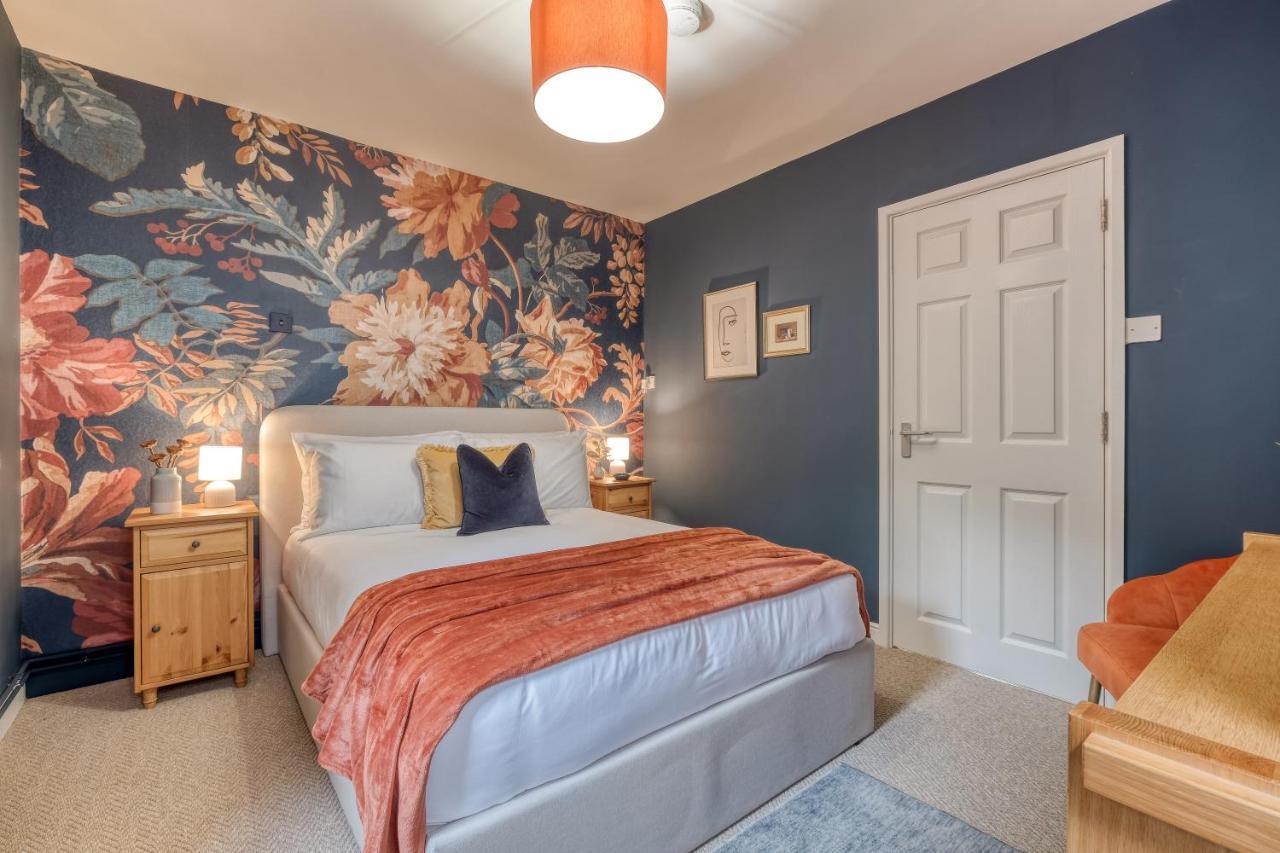 Malvern Hills Rosa Rambler Suite Great Malvern Buitenkant foto